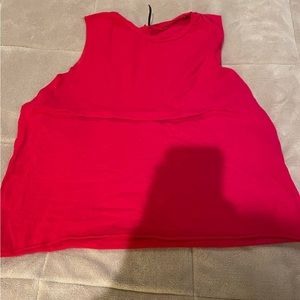 Boutique red muscle tank